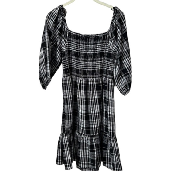 J Gee Petite Black And White Plaid Shirred Dress Size PS - Picture 2 of 5